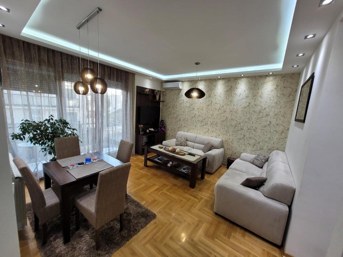 Apartment Iris Belgrado Buitenkant foto