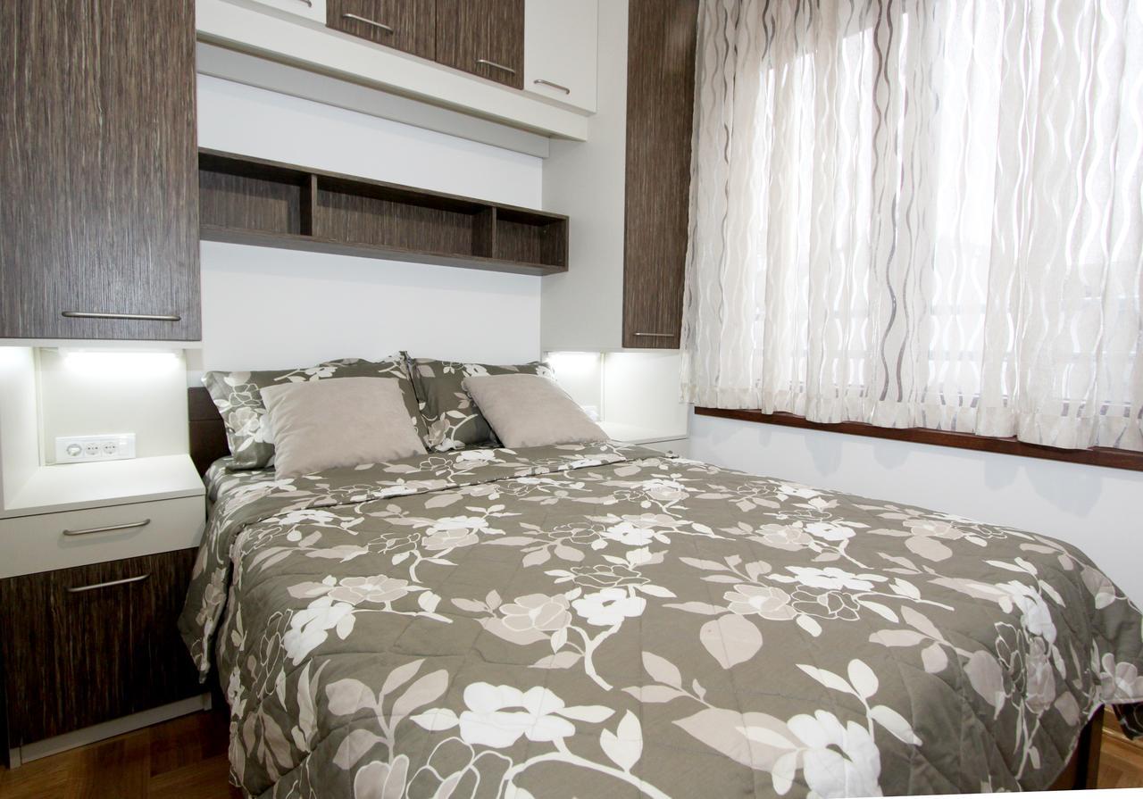 Apartment Iris Belgrado Buitenkant foto