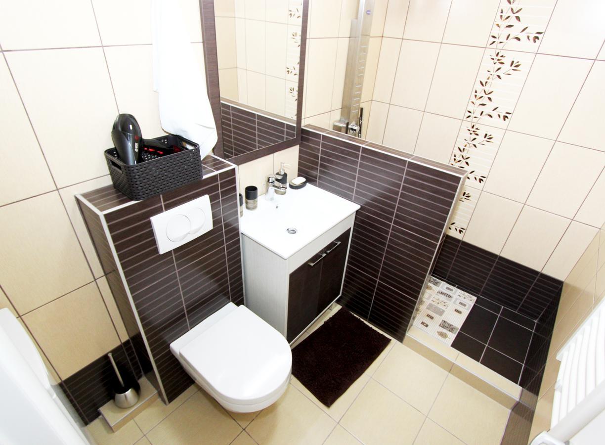 Apartment Iris Belgrado Buitenkant foto